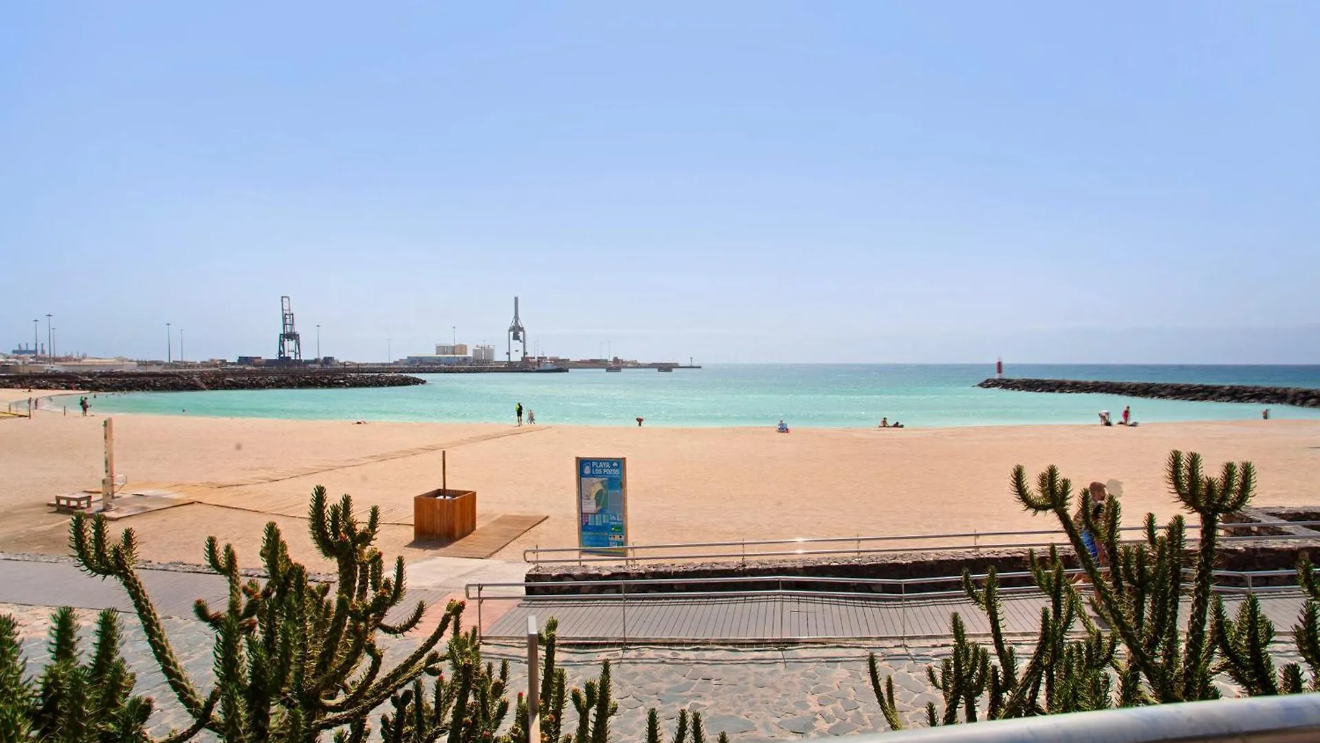 푸에르토델로사리오 Puerto Playa 2 아파트